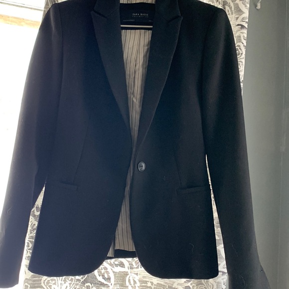Zara Jackets & Blazers - Zara Basic Blazer